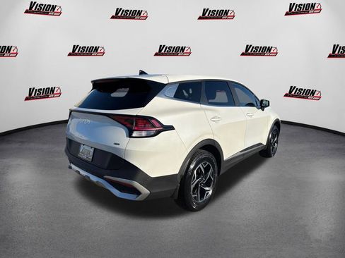 Used 2023 Kia Sportage LX AWD/4WD image 5
