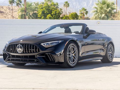 Used 2023 Mercedes-Benz SL 63 AMG 4MATIC image 1