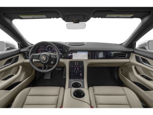 Used 2025 Porsche Taycan image 10