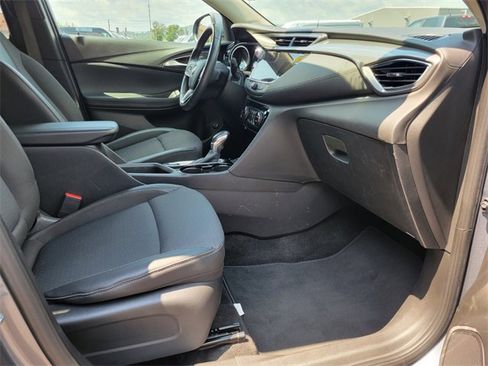 Used 2022 Buick Encore GX Select w/ Sport Touring Package image 13