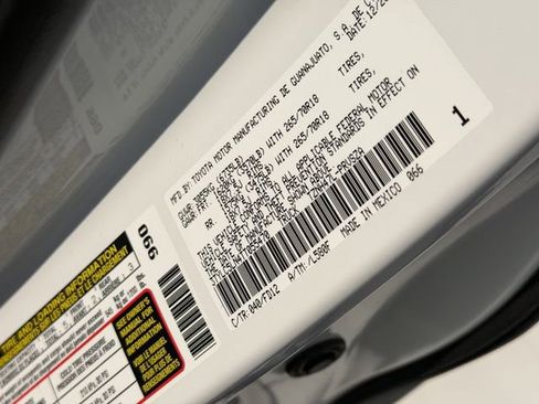 Used 2026 Toyota Tacoma TRD Off-Road image 18