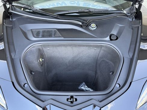 Used 2025 Chevrolet Corvette Z06 image 24