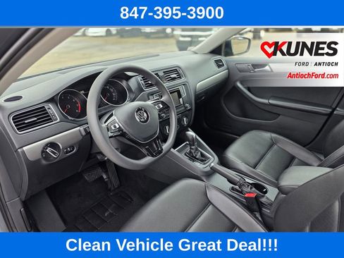 Used 2018 Volkswagen Jetta Wolfsburg Edition image 17