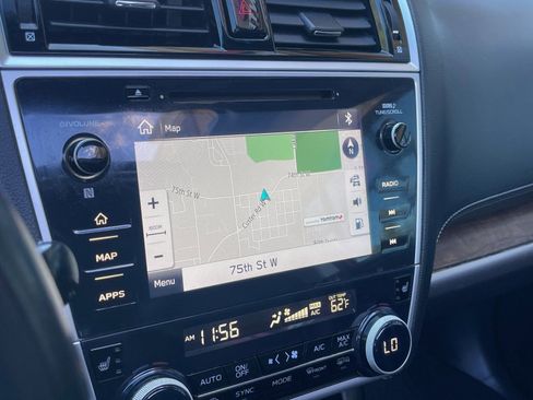 Used 2018 Subaru Outback 2.5i Limited image 46