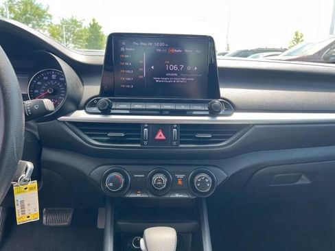 Certified 2024 Kia Forte LXS FWD image 17