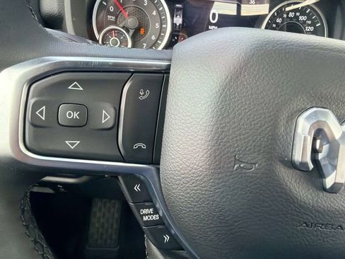 New 2026 RAM 1500 4x4 Crew Cab image 24