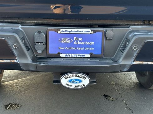 Certified 2022 Ford F150 Lightning XLT image 7