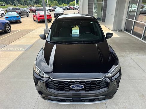 Certified 2024 Ford Escape ST-Line w/ Tech Pack #1 AWD/4WD image 12