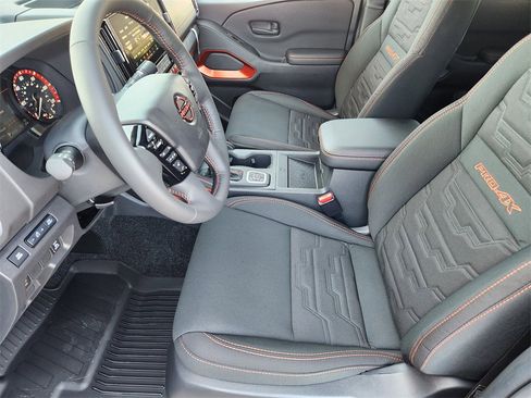 New 2026 Nissan Frontier PRO-4X w/ Pro-4x Convenience Package image 9