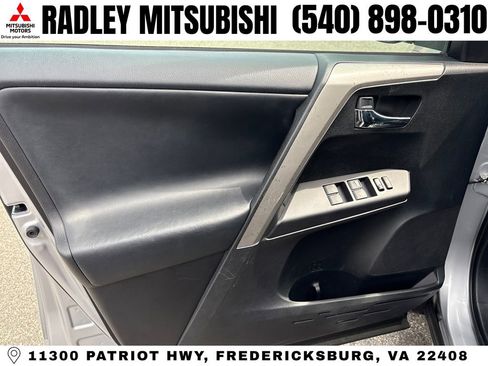 Used 2017 Toyota RAV4 XLE image 5