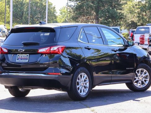 Used 2018 Chevrolet Equinox LT AWD/4WD image 3