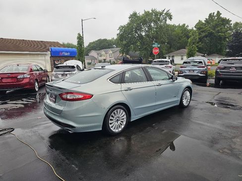 Used 2013 Ford Fusion Energi Titanium w/ Driver Assist Pkg FWD image 12