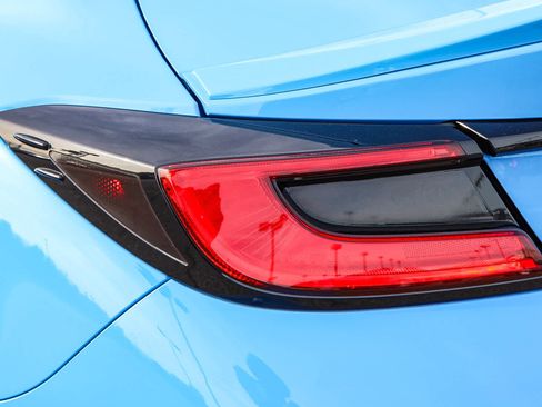 Used 2023 Toyota GR86 w/ ALL Weather Mat Package (TMS) image 7