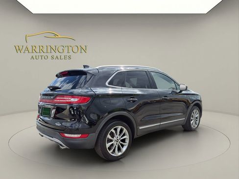 Used 2019 Lincoln MKC Select w/ Select Plus Package AWD/4WD image 7