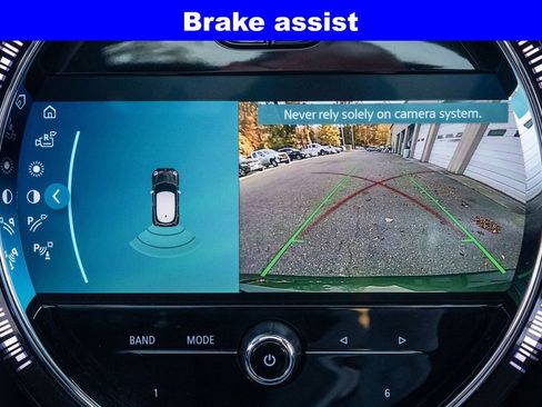 Used 2023 MINI Cooper 2-Door Hardtop image 18