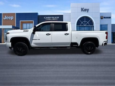 Used 2024 Chevrolet Silverado 3500 LT w/ Z71 Sport Edition AWD/4WD image 3