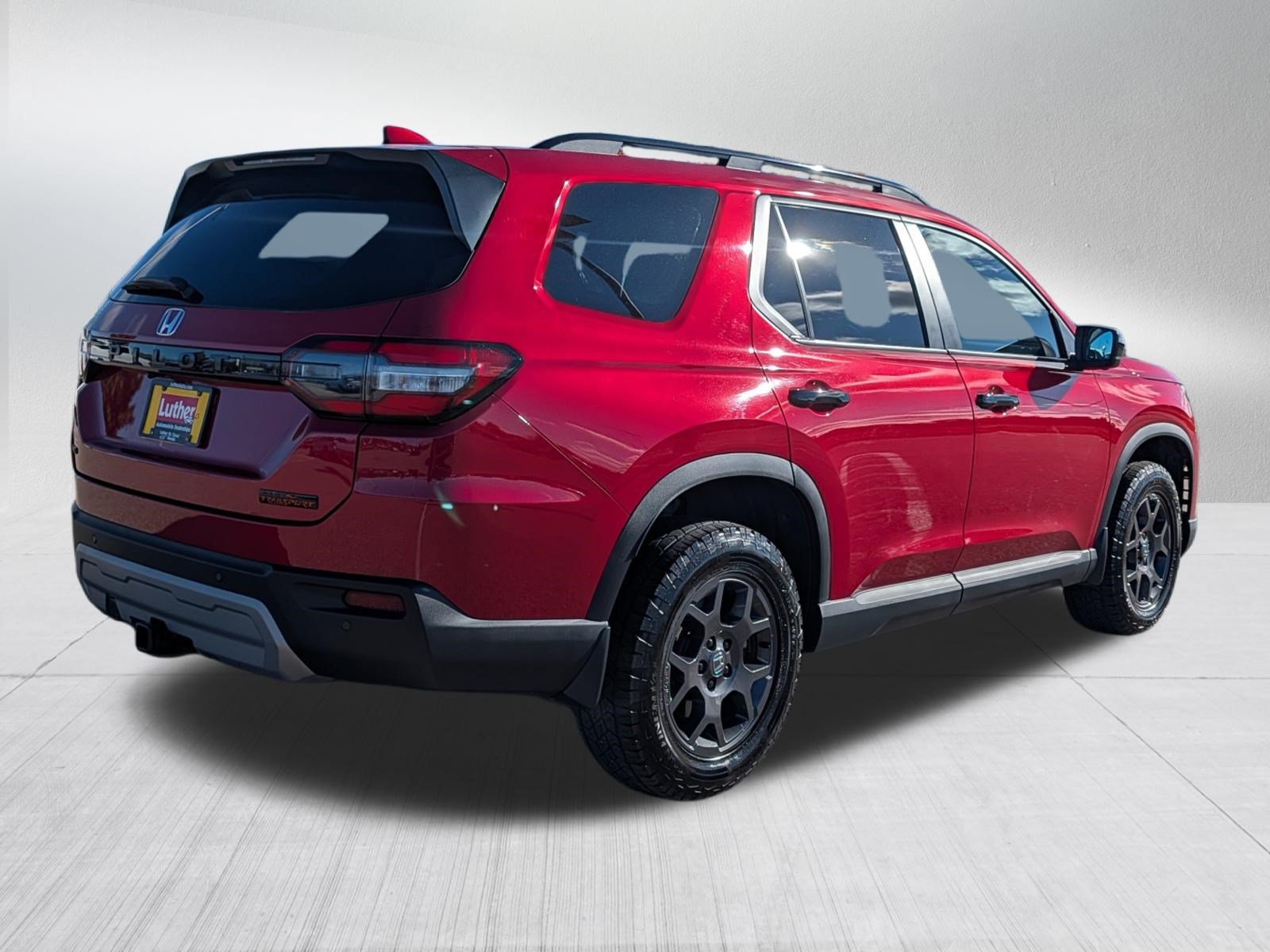Used 2024 Honda Pilot TrailSport image 7