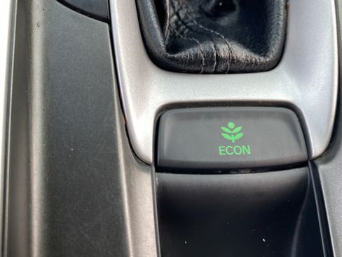 Used 2018 Honda Accord EX-L image 20