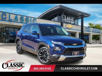 Used 2023 Chevrolet TrailBlazer LT w/ Convenience Package image 1