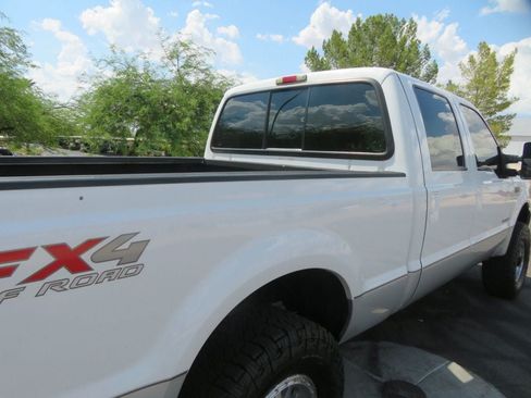 Used 2004 Ford F250 4x4 Crew Cab Super Duty image 10