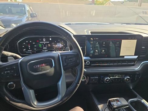 Used 2023 GMC Sierra 1500 SLT w/ SLT Premium Plus Package AWD/4WD image 6