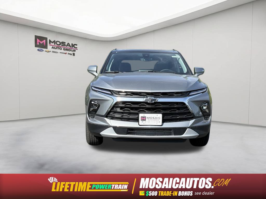 New 2026 Chevrolet Blazer LT w/ Sound & Technology Package AWD/4WD image 2