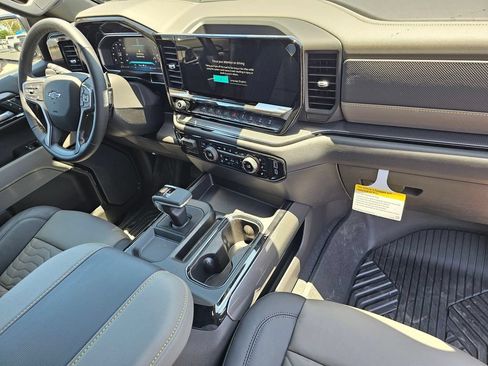 New 2026 Chevrolet Silverado 1500 ZR2 w/ ZR2 Bison Edition AWD/4WD image 8