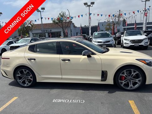 Used 2020 Kia Stinger GT2 AWD/4WD image 4