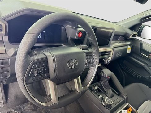 New 2025 Toyota Tacoma TRD Off-Road image 9