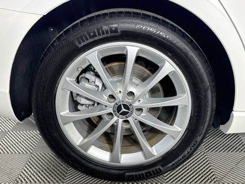 Used 2020 Mercedes-Benz A 220 image 30