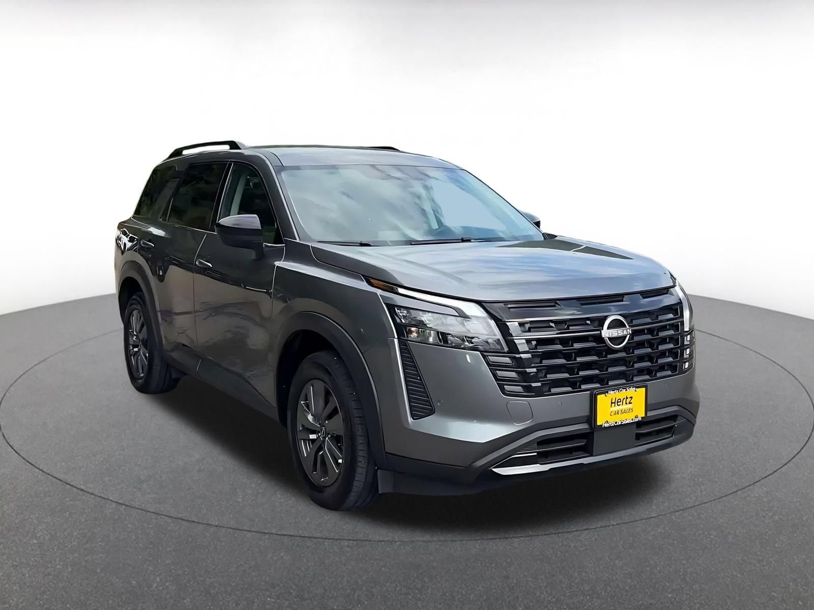 Used 2026 Nissan Pathfinder SV AWD/4WD image 3