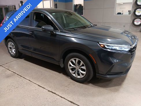 Used 2025 Honda CR-V LX image 2