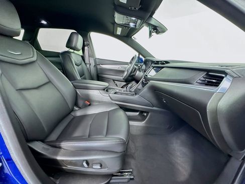 Used 2023 Cadillac XT5 Luxury image 31
