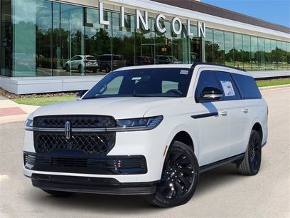 New 2025 Lincoln Navigator L Reserve w/ Jet Appearance Package