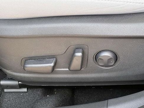 Used 2023 Hyundai Kona SEL image 18