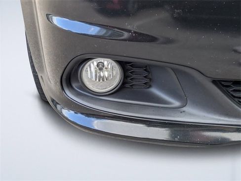 Used 2020 Dodge Grand Caravan SXT image 10