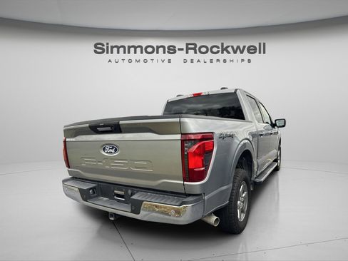 Used 2024 Ford F150 XLT image 9