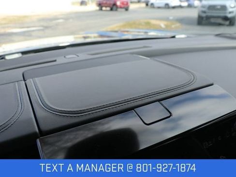 New 2026 GMC Yukon XL AT4 Ultimate AWD/4WD image 31