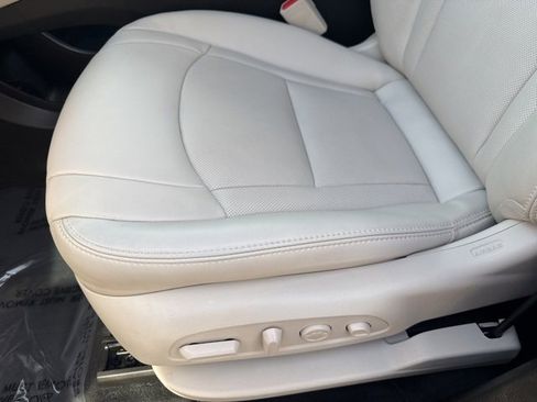 Used 2023 Buick Enclave Premium w/ Experience Buick Package image 13