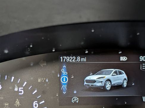 Used 2020 Ford Escape SEL FWD image 20