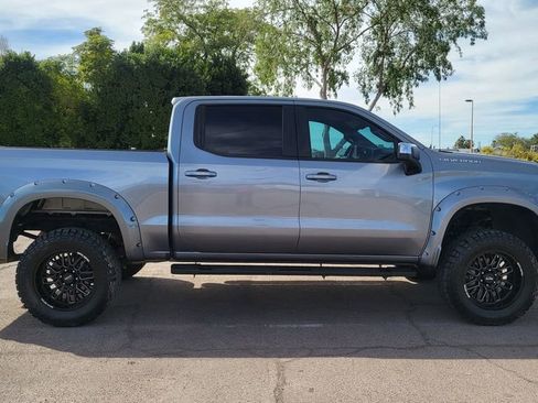 Used 2020 Chevrolet Silverado 1500 LT RWD image 10