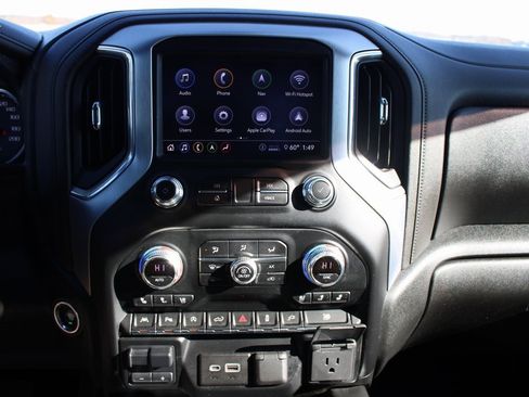 Used 2020 GMC Sierra 1500 SLT image 16