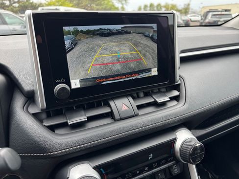 Used 2025 Toyota RAV4 XLE w/ Weather Package FWD image 25