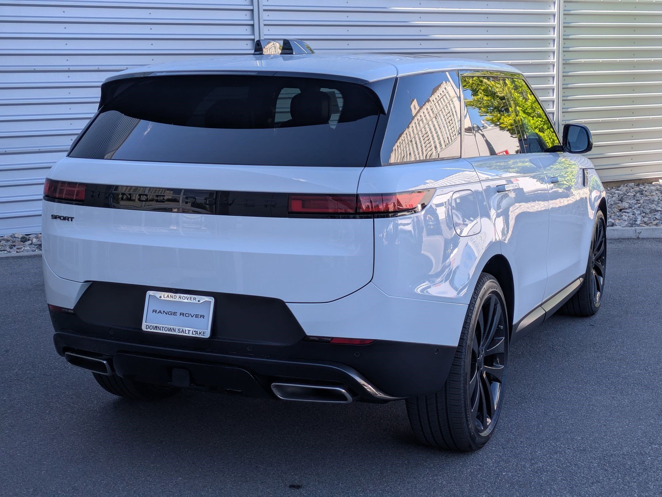 New 2026 Land Rover Range Rover Sport SE AWD/4WD image 5