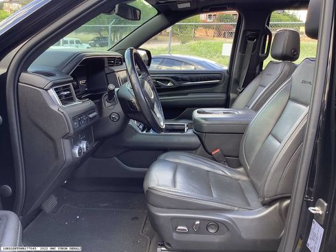 Used 2022 GMC Yukon Denali RWD image 8
