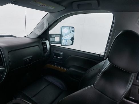 Used 2018 Chevrolet Silverado 2500 LTZ w/ Duramax Plus Package AWD/4WD image 22