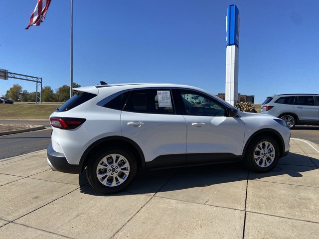 Used 2023 Ford Escape Active FWD image 12