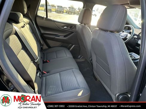 Used 2025 Chevrolet Equinox LT image 26