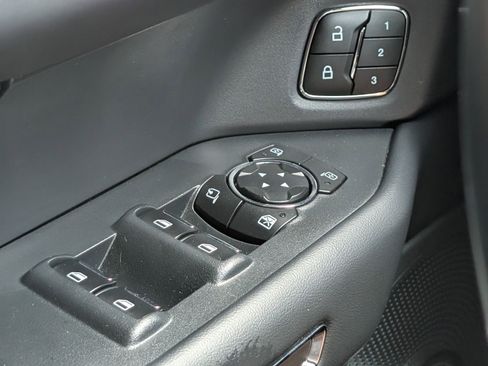 Used 2023 Ford Expedition Platinum AWD/4WD image 27