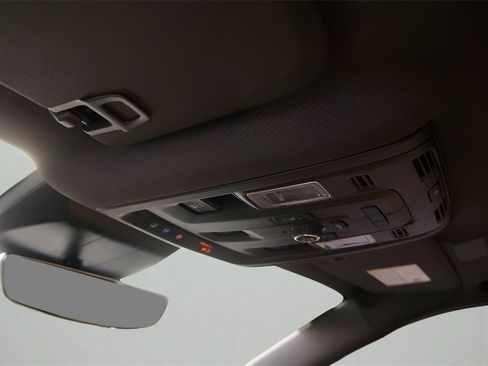 Used 2021 Cadillac Escalade Sport w/ Driver Assist Tech Package image 35